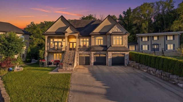82 Margaret Ave. Hamilton On L8g 3g5