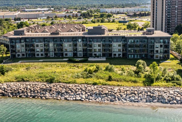 35 Southshore Cres. #106 Hamilton On L8e 0j2