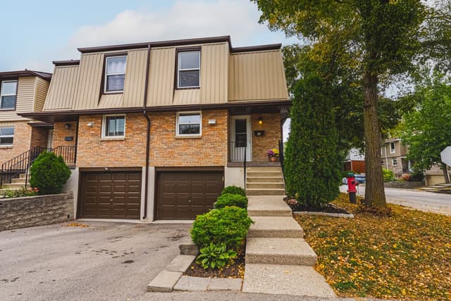 10 Angus Rd. 40 Hamilton On L8k 6k3