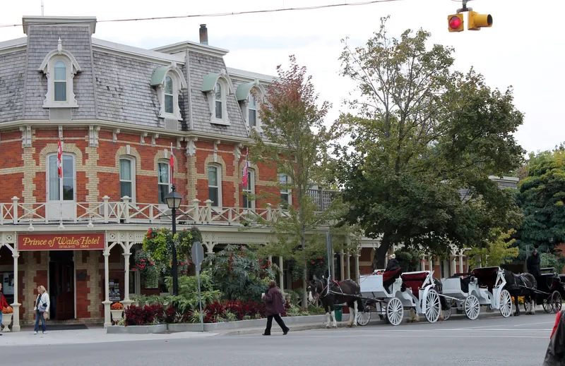 Niagara-on-the-Lake, Ontario waterfront and neighbourhood